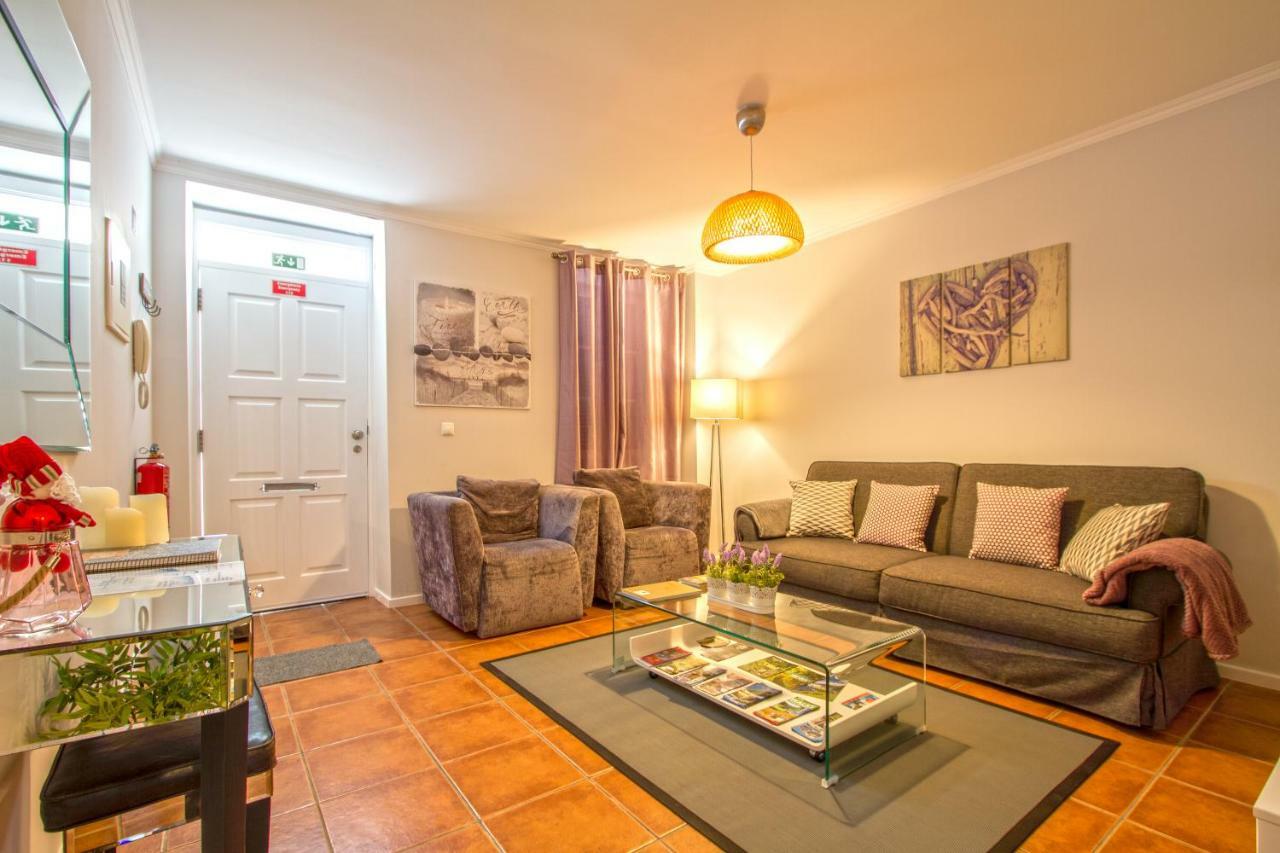 הוילה פונשל Old Town House Madeira מראה חיצוני תמונה