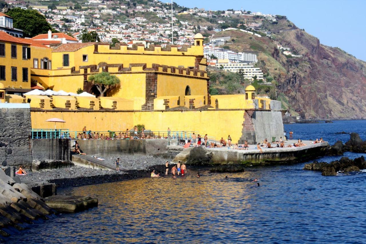 הוילה פונשל Old Town House Madeira מראה חיצוני תמונה